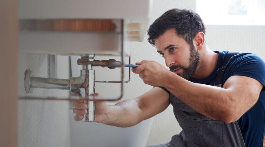 Faucet aerator cleaning/replacement in Sacramento, KY